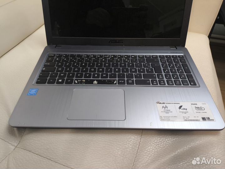 Asus X540 4-x ядерный intel pentium N3710