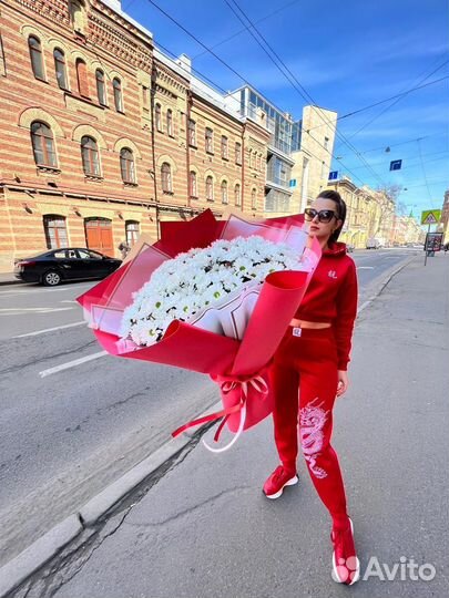 Шикарный букет-гигант из ромашек