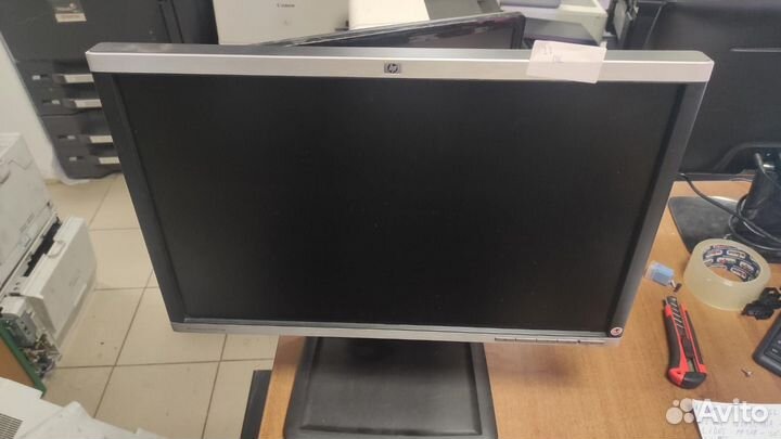 Монитор HP LA2205wg