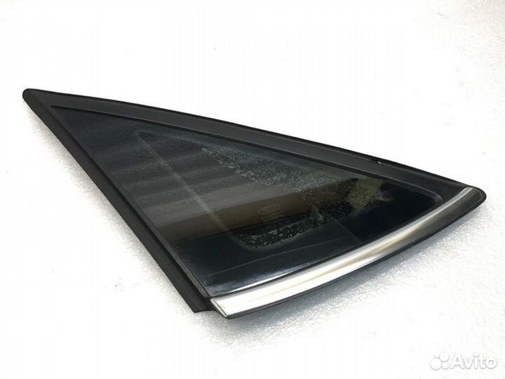 Форточка задняя левая Ford Mondeo седан 2.3 2010