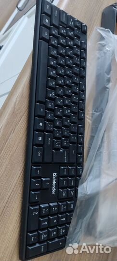 Клавиатура и мышка проводная