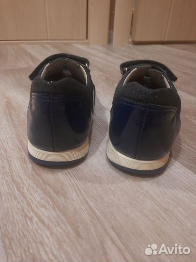 Кроссовки Юничел