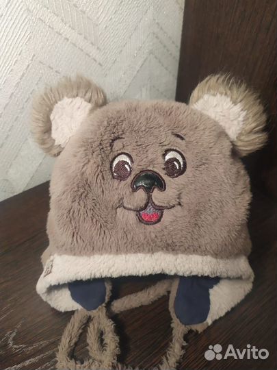 Зимняя детская шапка