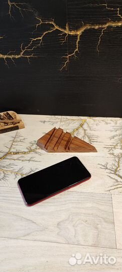 Подставка для смартфонов Skaun