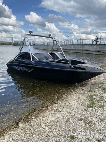 Прогулки на катере,Аренда катера