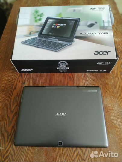 Планшет Acer iconia tab W500