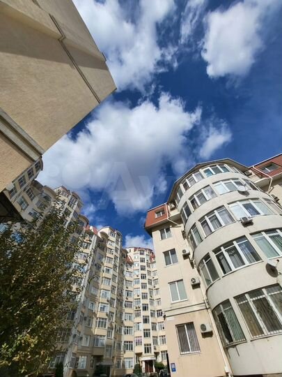 2-к. квартира, 76 м², 1/5 эт.