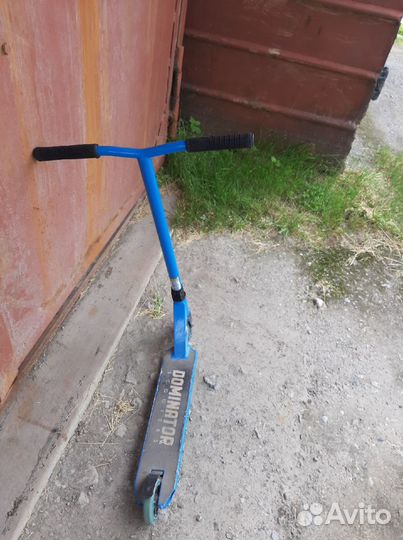 Трюковой самокат dominator Trooper