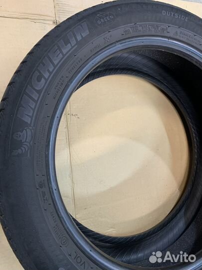 Michelin Latitude Sport 3 235/50 R19 103V