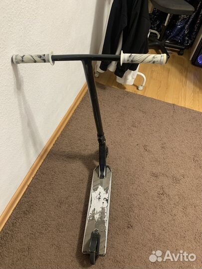 Трюковой самокат