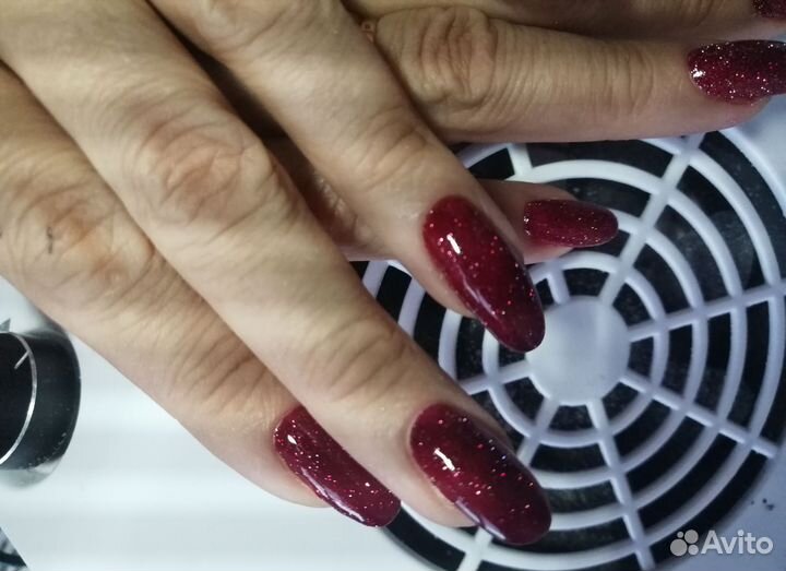 Маникюр с укреплением, наращивание и педикюр