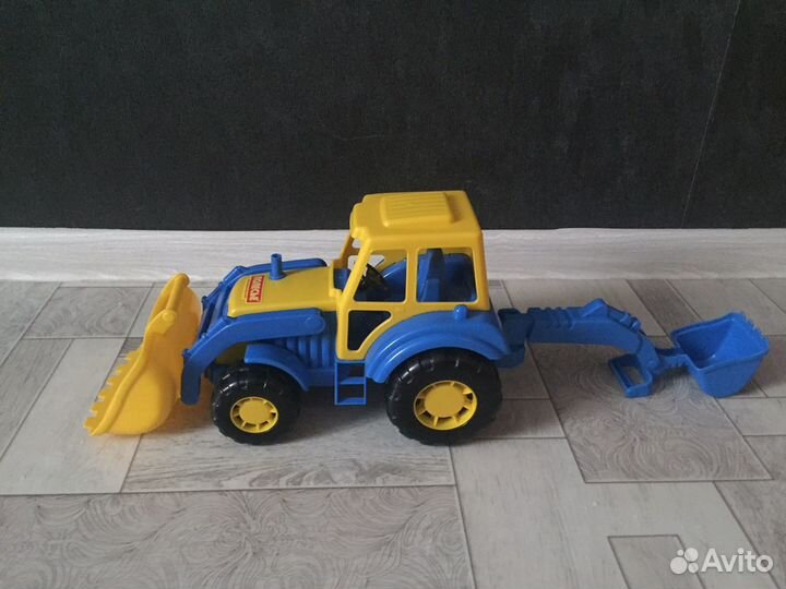 Детский трактор