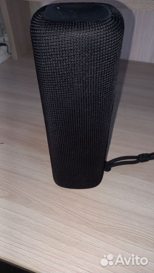 Колонка Xiaomi Mi Portable Bluetooth Speaker MDZ