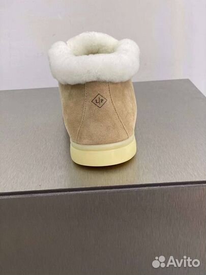 Лоферы с мехом