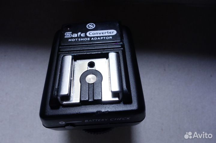 Продам запчасти Canon, Вспышку Fujifilm EF-X8