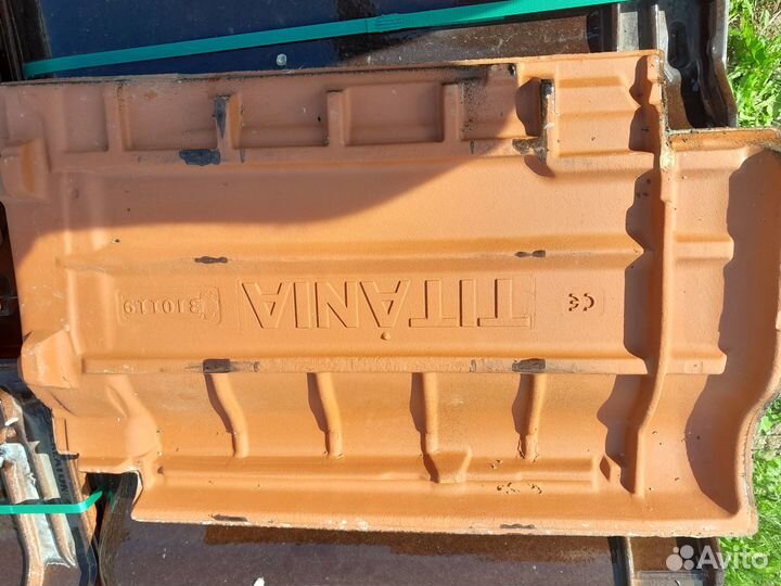 Продаю рядовую черепицу Creaton Noblesse titania