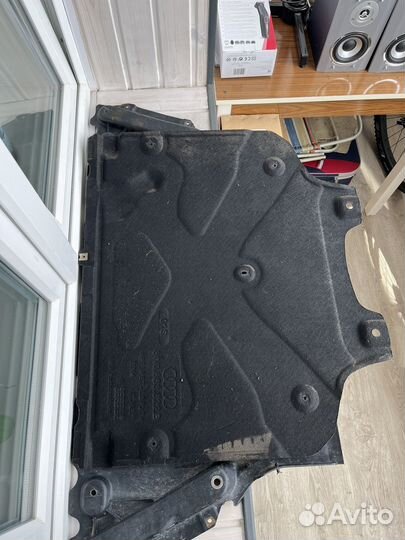 Пыльник/ шумоизоляция АКПП audi a4/a5 (b9;f5)