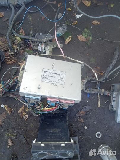 Продаю запчасти ваз 2110