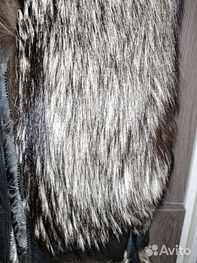Меховая жилетка из песца