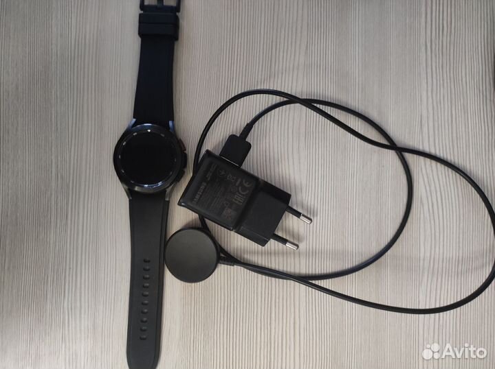 Samsung Galaxy watch 4 classic