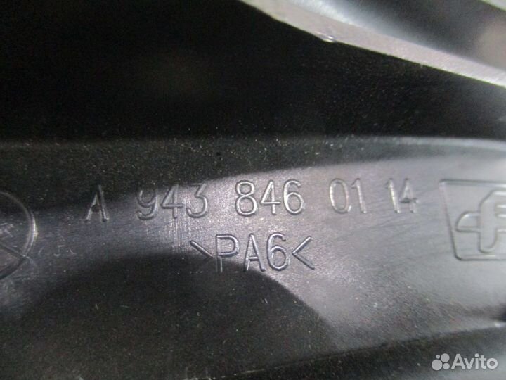 Накладка Mercedes-Benz A9438460114