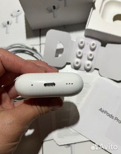 Наушники Apple AirPods Pro 2