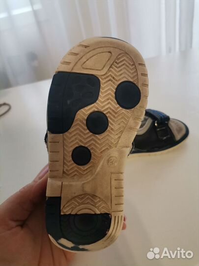 Сандали детские