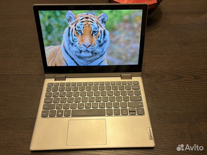 Ноутбук Lenovo