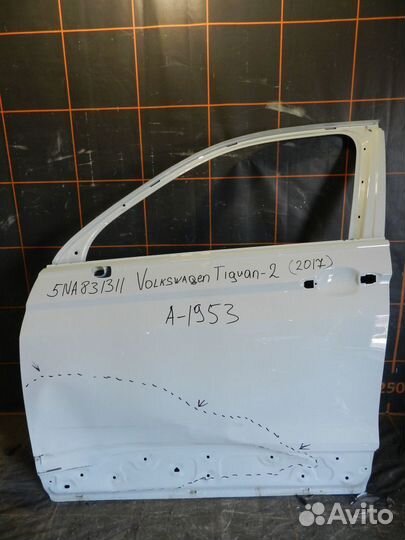 Дверь передняя левая - Volkswagen Tiguan 2