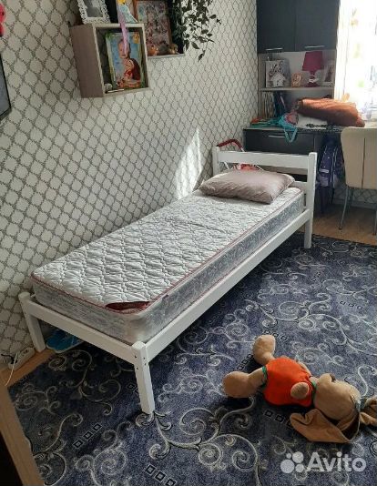 Кровати односпальные и двуспальные из сосны новые