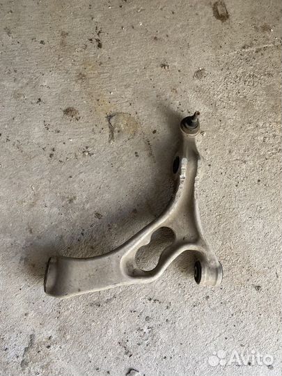 Рычаг передний правый VW Touareg Nf 2012