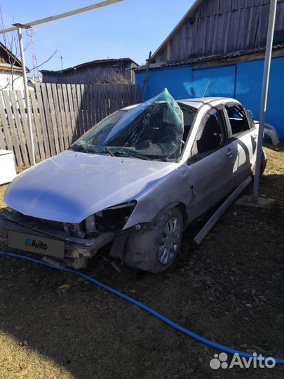Mitsubishi Lancer 1.6 МТ, 2006, битый, 170 000 км