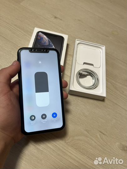 iPhone Xr, 128 ГБ