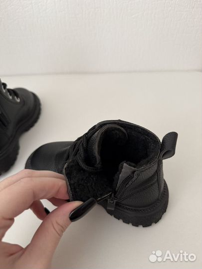 Ботинки демисезонные детские 24