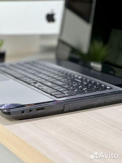 17.3' Packard Bell / Intel B970, GT630M, SSD+HDD