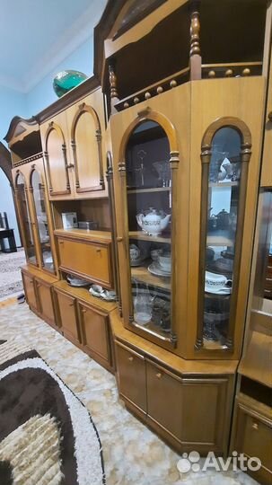 Стенка в гостиную