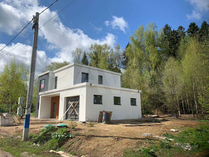 Дом 290 м² на участке 10 сот.