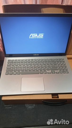 Ноутбук Asus в отличном состоянии