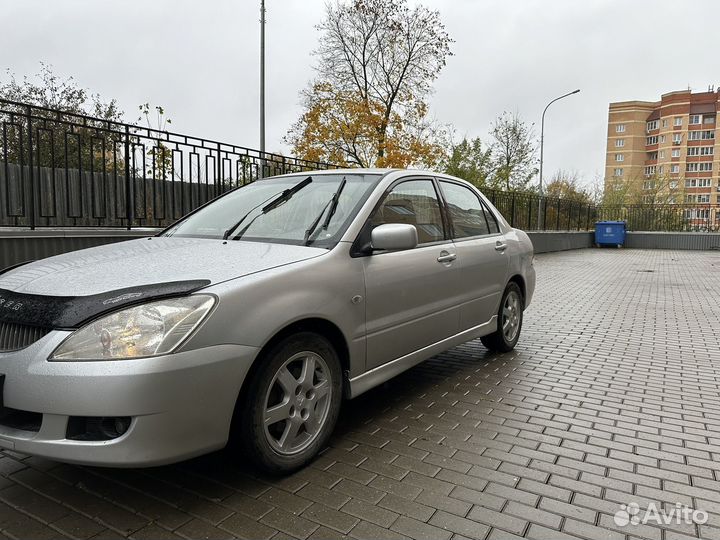 Mitsubishi Lancer 1.6 МТ, 2004, 200 000 км
