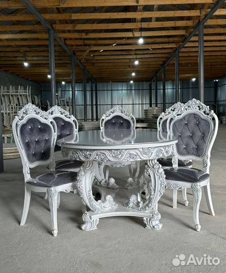 Столы и стулья новые