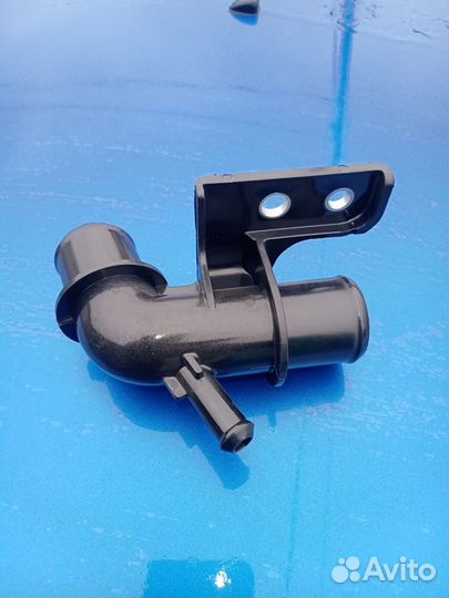 Тройник патрубок радиатора Тойота