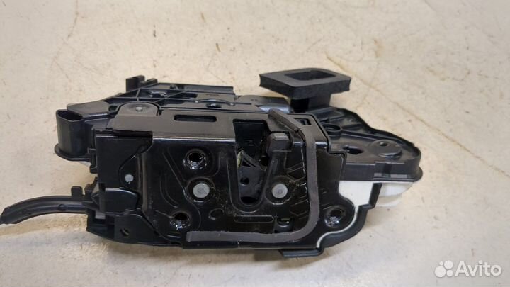 Замок двери Skoda Octavia (A7), 2016