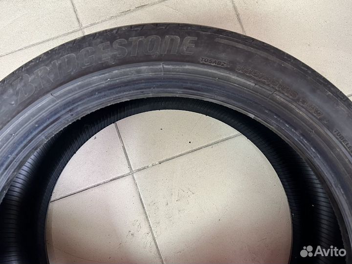 Bridgestone Turanza T005A 235/45 R18 94W