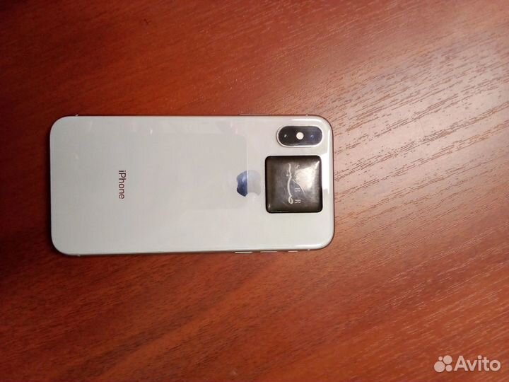 iPhone X, 128 ГБ