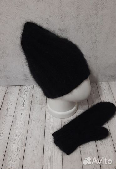Шапка женская и варежки из пуха норки