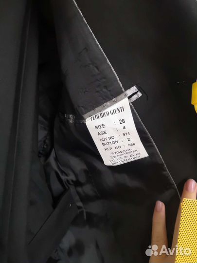 Костюм на мальчика пиджак + брюки р. 26, 28 и 30