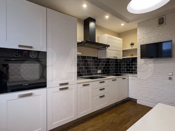 2-к. квартира, 64,7 м², 4/10 эт.