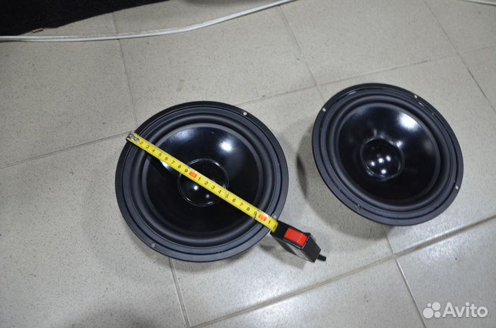 Динамики JBL 8