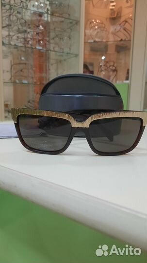 Солнцезащитные очки женские брендовые
