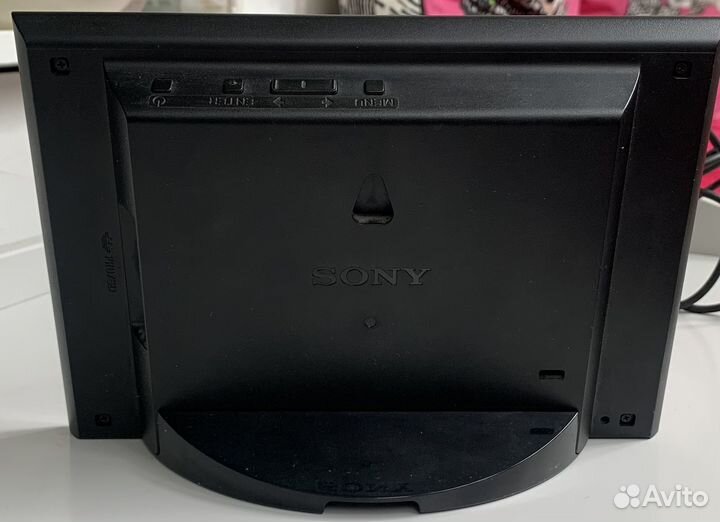 Цифровая фоторамка sony